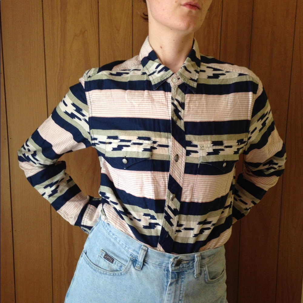 Vintage 70s-80s Western Pink Blue Long Sleeve